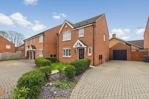 3 bedroom detached house for sale, Ashmount Close, Loughborough