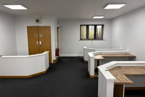 Terraced house to rent, Burleigh Court, Barnsley