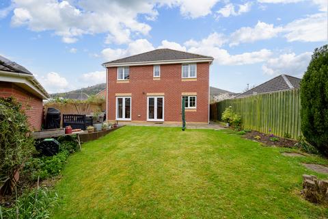 4 bedroom detached house for sale, Ross-on-Wye, Edge of countryside  location
