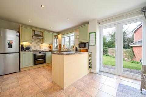 4 bedroom detached house for sale, Ross-on-Wye, Edge of countryside  location