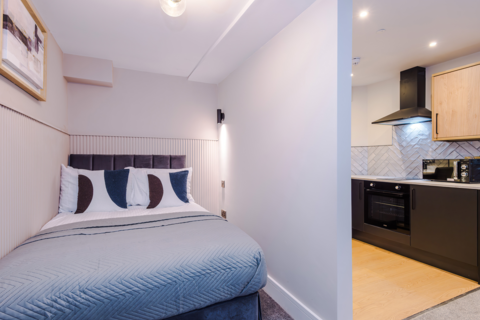 6 bedroom house of multiple occupation to rent, Clegge Street, Warrington WA2