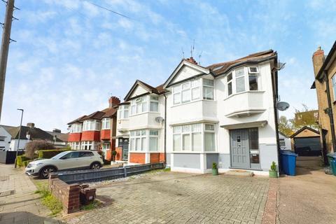 Tithe Close, London, NW7