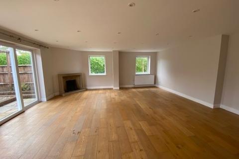 4 bedroom detached house to rent, Church Farm Lane, Royston SG8