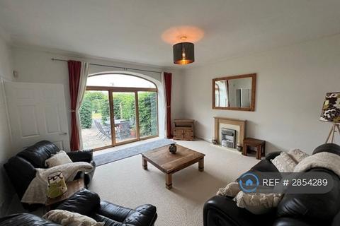 4 bedroom semi-detached house to rent, Kippielaw Steading, Dalkeith, EH22