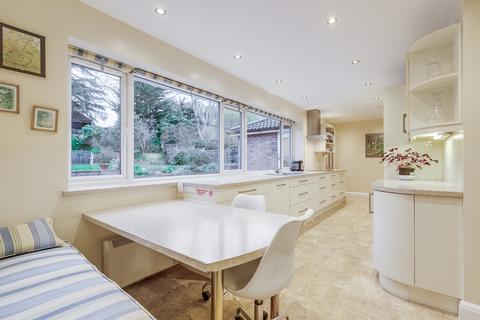 4 bedroom detached house for sale, Cranborne Avenue