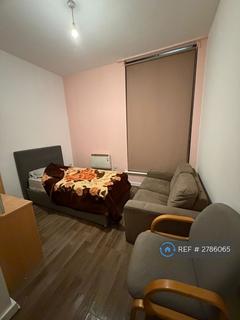 1 bedroom in a flat share to rent, Spinners Hall, Bolton, BL1