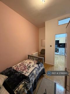 1 bedroom in a flat share to rent, Spinners Hall, Bolton, BL1