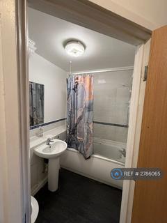 1 bedroom in a flat share to rent, Spinners Hall, Bolton, BL1