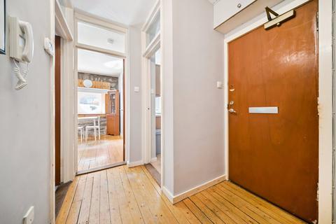 2 bedroom apartment to rent, Dean Path, Edinburgh