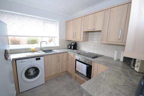 2 bedroom bungalow for sale, Broad Oak, Hull HU11