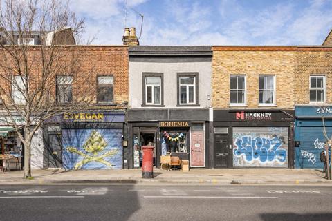 Roman Road, Bow E3