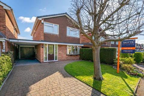 4 bedroom detached house for sale, Thompson Close, Willenhall