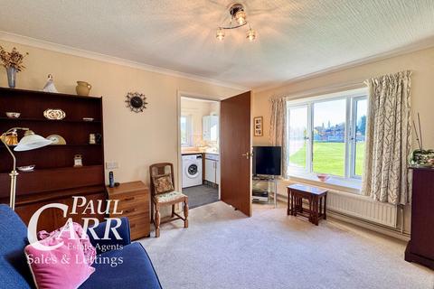 2 bedroom retirement property for sale, St Georges Court, Clarence Road, Four Oaks, Sutton Coldfield, B74 4LL
