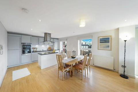 2 bedroom flat for sale, Dunlop Street, Glasgow, G1 4ET