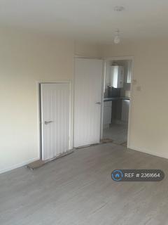 2 bedroom maisonette to rent, Probyn Close, Northampton, NN3
