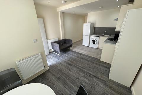 undefined, Winchester Road, London E4
