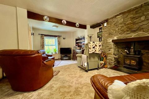 3 bedroom property with land for sale, Cynwyl Road, Cynwyl Elfed, SA33 6AR