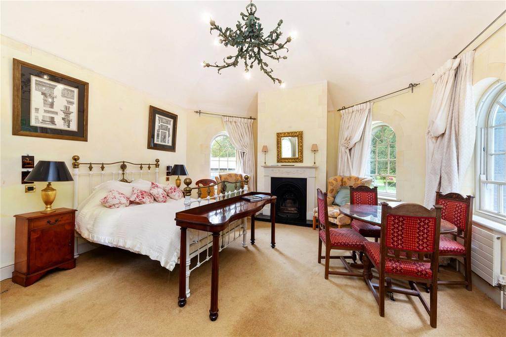 Angelica Suite