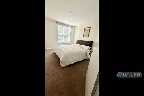1 bedroom in a house share to rent - View 3
