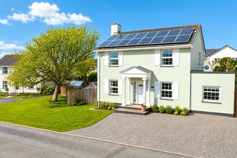 4 bedroom detached house for sale, Lower Cross Road, Bickington, Barnstaple, Devon, EX31