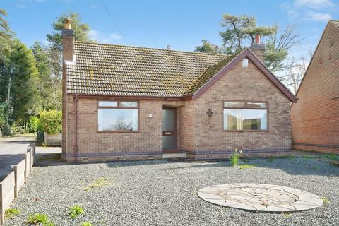 2 bedroom bungalow for sale, Hamilton Drive, Swadlincote, Derbyshire, DE11