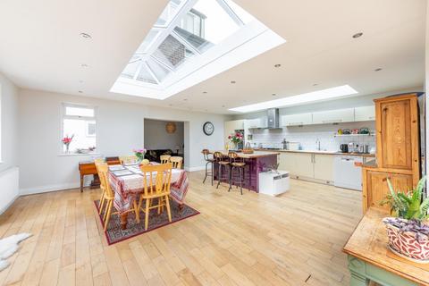5 bedroom semi-detached house for sale, Apperley Road, Stocksfield NE43