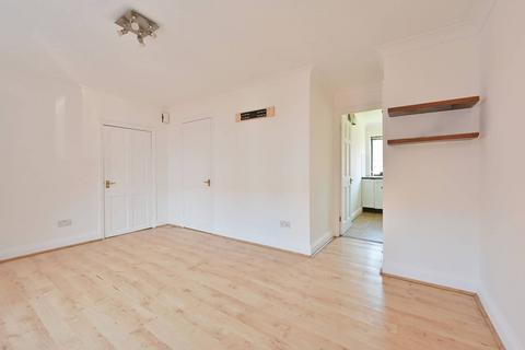 1 bedroom flat for sale, Mussenden Court, Watford, WD24