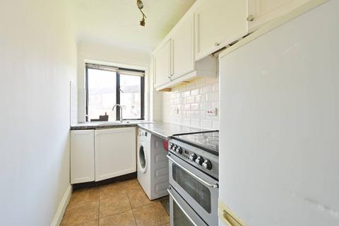 1 bedroom flat for sale, Mussenden Court, Watford, WD24