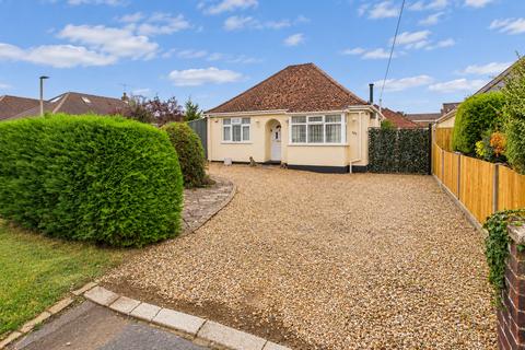 2 bedroom bungalow for sale, Tile Kiln Lane, Leverstock Green, HP3