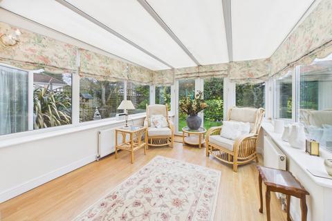 2 bedroom bungalow for sale, Tile Kiln Lane, Leverstock Green, HP3