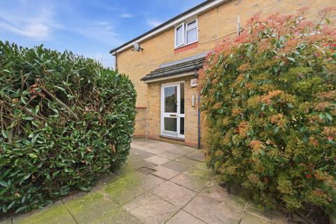 Studio for sale, Butt Haw Close, Hoo ME3