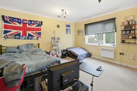 Studio for sale, Butt Haw Close, Hoo ME3