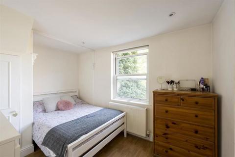 3 bedroom house for sale, Lyham Road, ., London, SW2 5NR