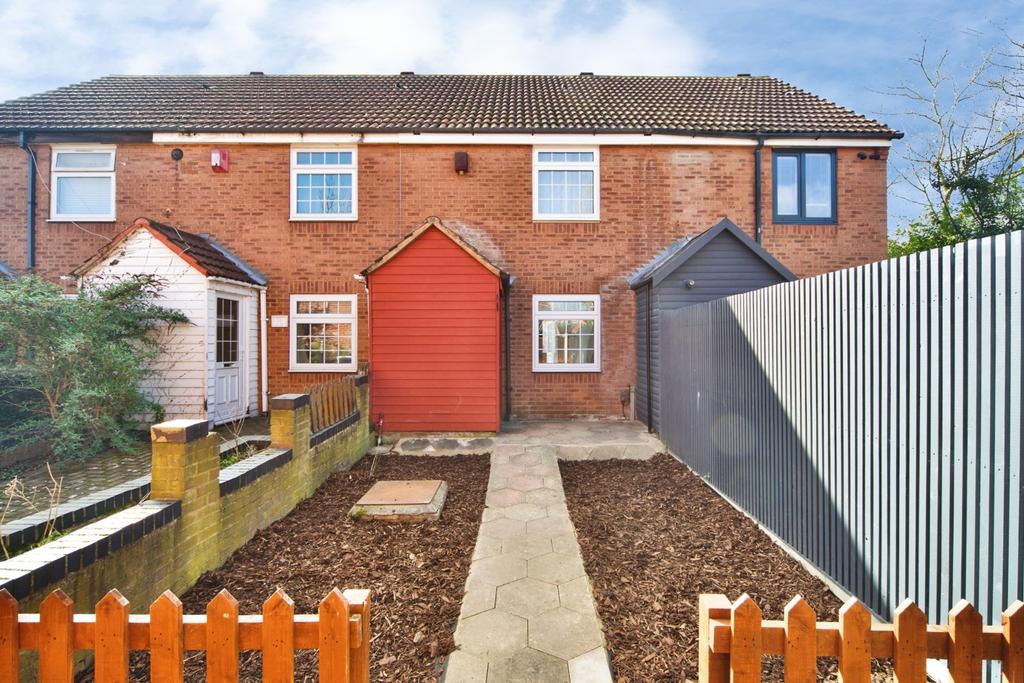 2 bedroom terraced house for sale