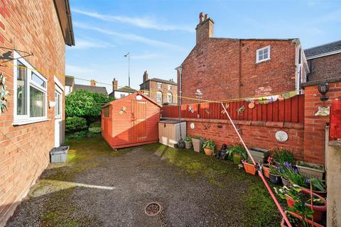 3 bedroom detached house for sale, Willow Crescent, Ellesmere.
