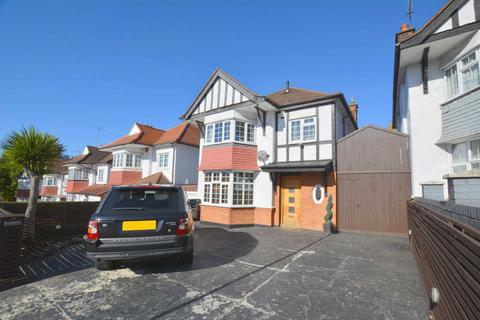 Elliot Road, London NW4