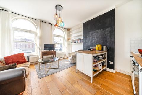1 bedroom flat for sale, The Oval, London E2