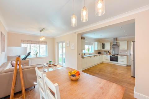 5 bedroom detached house for sale, Brantingham Drive, Ingleby Barwick TS17