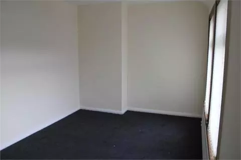 2 bedroom terraced house to rent – pohled 5