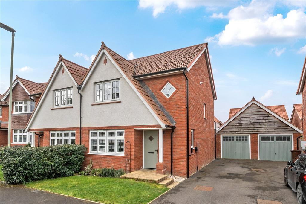 3 bedroom semi-detached house for sale in Cheltenham on OnTheMarket 3 bedroom semi-detached house for sale in Cheltenham on OnTheMarket