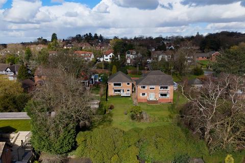 2 bedroom apartment for sale, Buxton Road West, Disley, Stockport