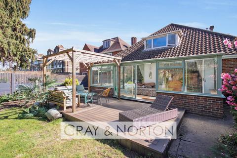 4 bedroom detached house for sale, Outram Road, Addiscombe, CR0