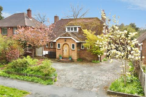 4 bedroom detached house for sale, Boundary Road, Farnborough, Hampshire