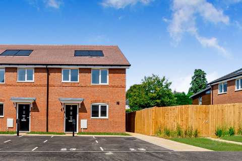 3 bedroom end of terrace house to rent, Leaf Living at Broxborough Park, Ottershaw, KT16