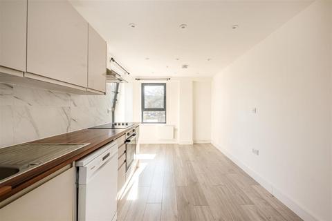 1 bedroom apartment to rent, 28-32 Desborough Street, High Wycombe HP11
