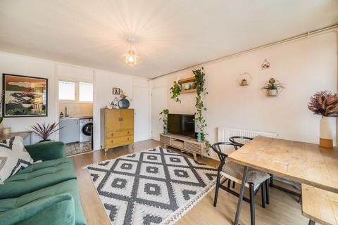Prague Place, London SW2