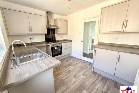 2 bedroom detached bungalow for sale, Leyburn Road, Skellow, Doncaster