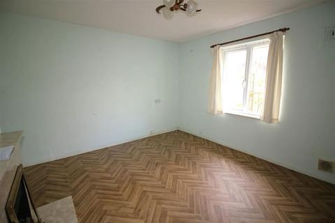 2 bedroom bungalow for sale, Brooking Way, Saltash, Cornwall, PL12 4TJ
