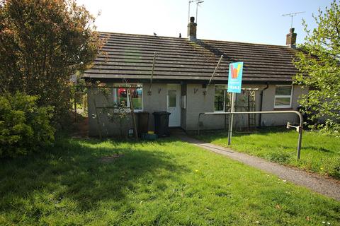 2 bedroom bungalow for sale, Brooking Way, Saltash, Cornwall, PL12 4TJ