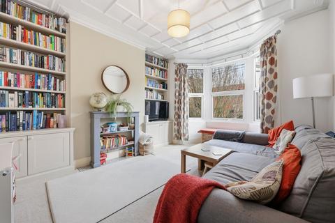 2 bedroom flat for sale, Newport Road, London E10